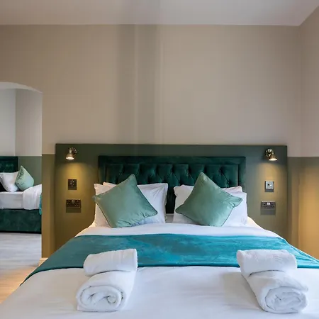 The Finsbury Park Hotel-3